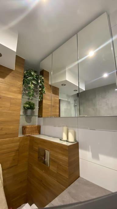 Apartament - U Alicji Konin  Ngoại thất bức ảnh